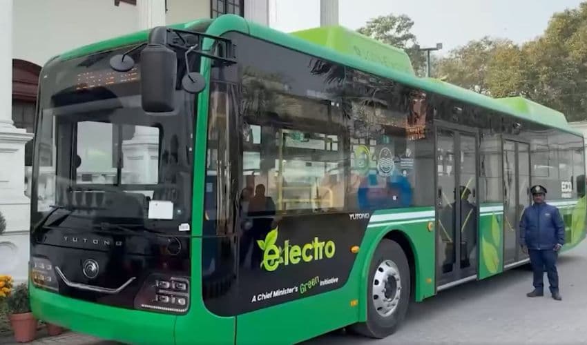 Sindh budget 2025–26: Phased Introduction of 1,000 electric buses announced (Courtesy: File)