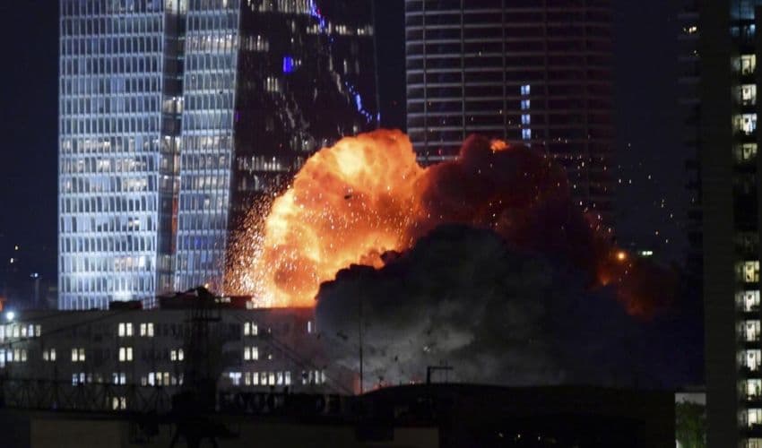 Iran retaliates against Israel with missile barrage