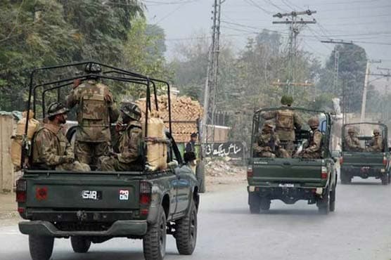 Security convoy targeted in Turbat; over 10 personnel injured (Courtesy: Online)