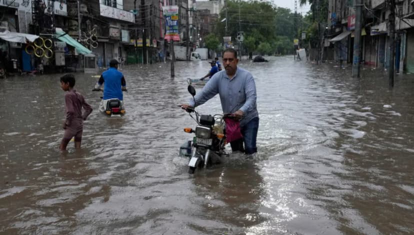 Monsoon death toll in Pakistan rises to 107: NDMA (Courtesy: File)