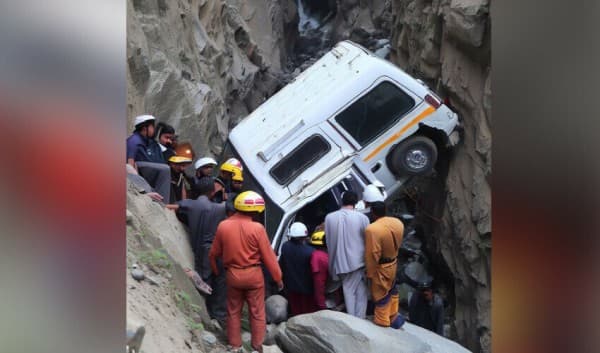 Eight of family die as van plunges into ditch near Babusar Top