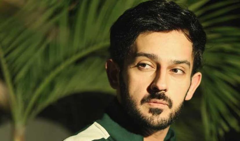 Faith does not permit sharing wife’s photos: Azaan Sami Khan (Courtesy: File)