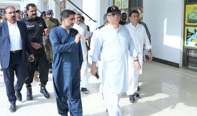 Abdul-Aleem-Khan-M5