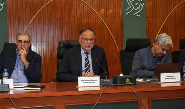 CDWP approves 15 projects worth Rs34.74bn (Courtesy: File)