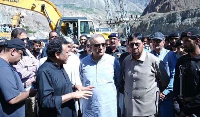 Aleem-Khan-Gilgit