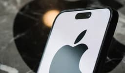 Apple-2028