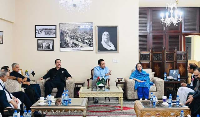 Bilawal expresses concern over current situation in AJK (Courtesy: @MediaCellPPP)