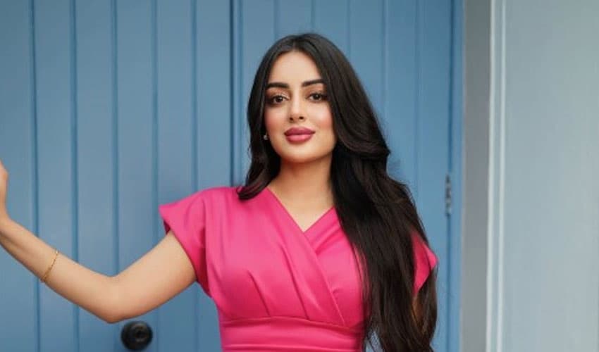 British-Pakistani-Dr-Dr-Azqa-Sohail