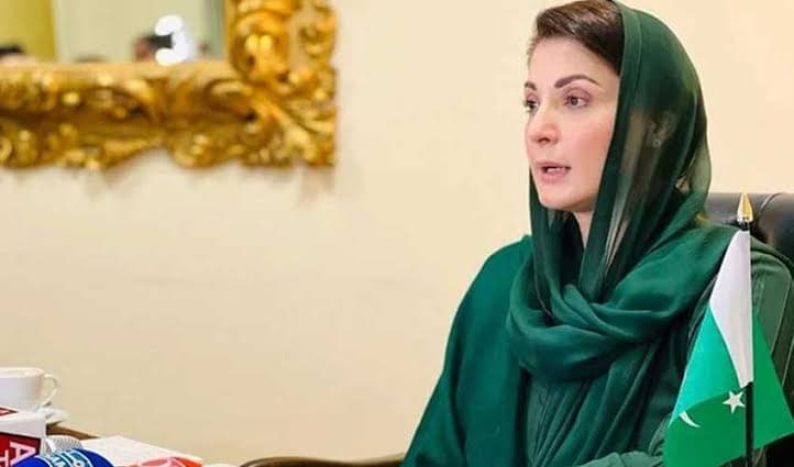 CM Maryam remains safe during helicopter landing in Arifwala (Courtesy: File)