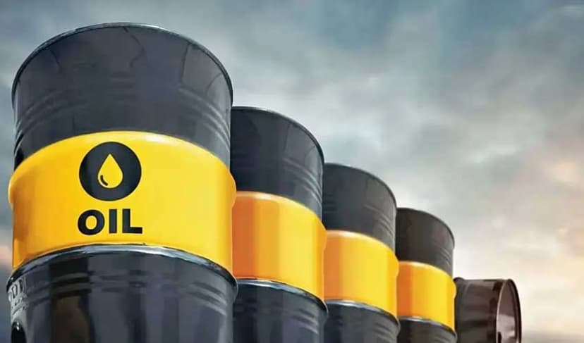 MidEast agreement pushes crude oil prices below $75 for first time (Courtesy: File)