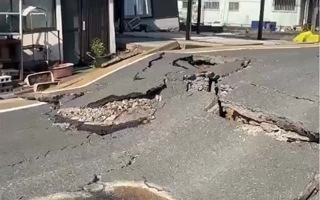 Japan earthquake leaves several dead, over 50 injured (Courtesy: File)