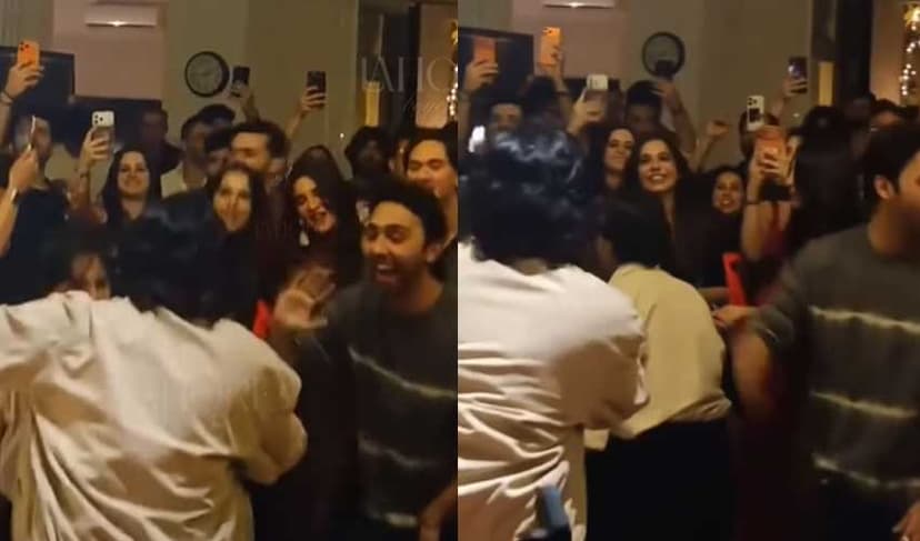 Pakistani entertainment figures gather at social evening (Courtesy: File)