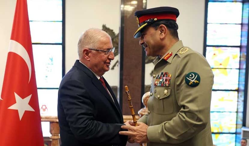 Field Marshal meets Türkiye's political, military leadership (Courtesy: File)