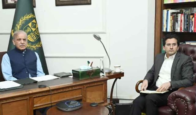 PM directs uninterrupted energy supply to support industrial growth (@GovtofPakistan)