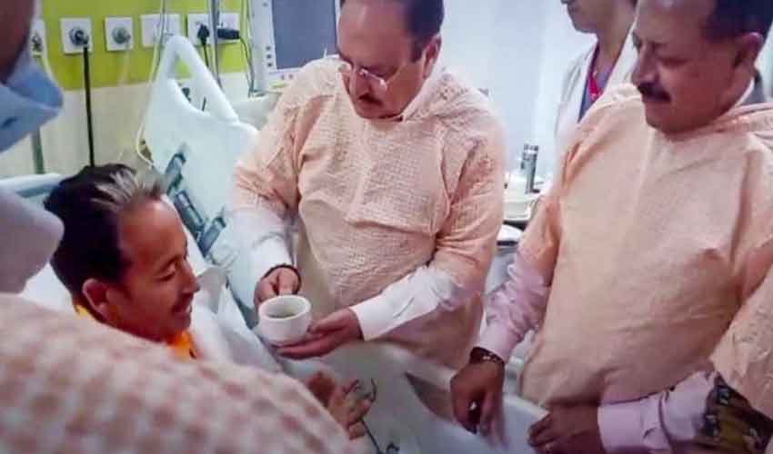 Indian activist Wangchuk ends fast