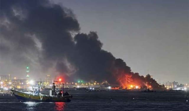 Iran attacks US bases in Bahrain, Kuwait after fresh strikes