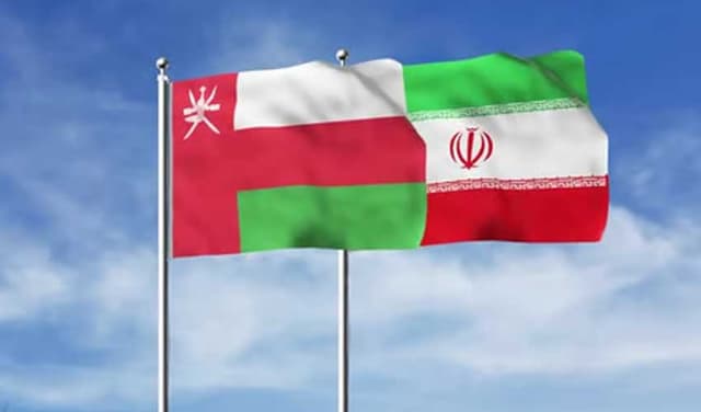 Iran, Oman to adhere to international law in Strait of Hormuz (Courtesy: File)
