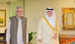 Dar calls on parties to reduce tensions under Islamabad MoU (Courtesy: @ForeignOfficePk
