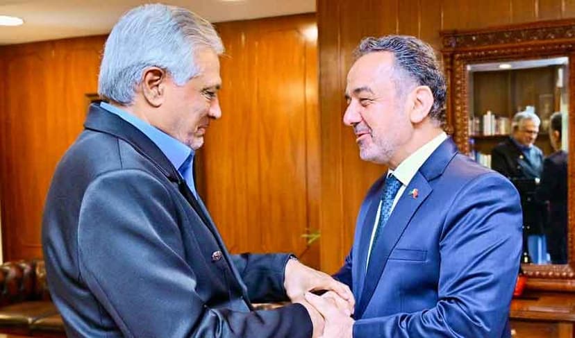 Dar reiterates Pakistan's resolve for lasting regional peace (Courtesy: @ForeignOfficePk)