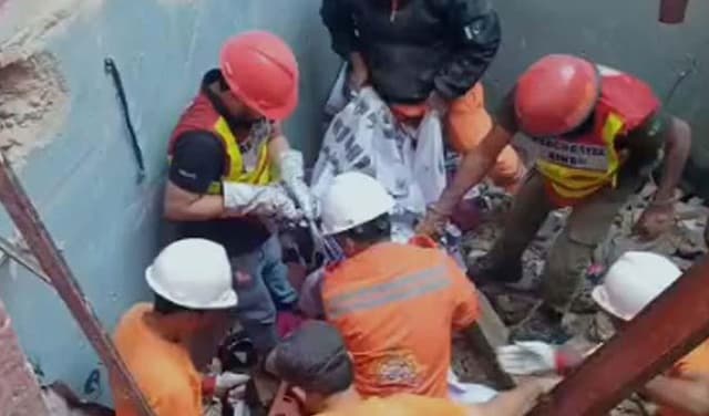 Karachi-gas-leakage-blast