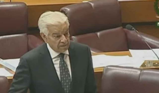Asif warns Afghanistan of ‘open war’ over support for terrorists (Courtesy: screengrab)