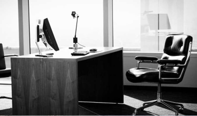 Indian woman says CEO messaged her over leaving office 10 minutes early (Courtesy: File)
