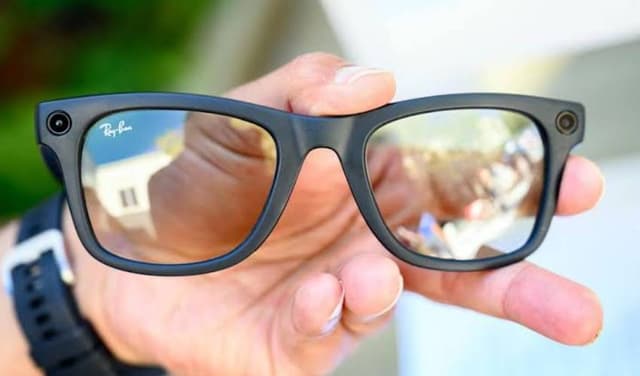 Meta fixes Ray-Ban smart glasses privacy vulnerability