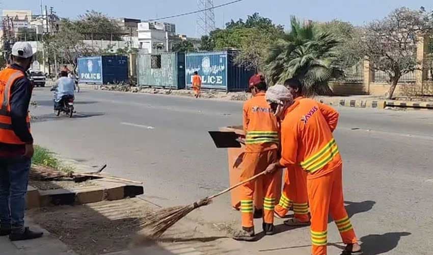 29 daily-wage workers lose livelihoods amid allegations of bias (Courtesy: File) 29 daily-wage workers lose livelihoods amid allegations of bias (Courtesy: File)