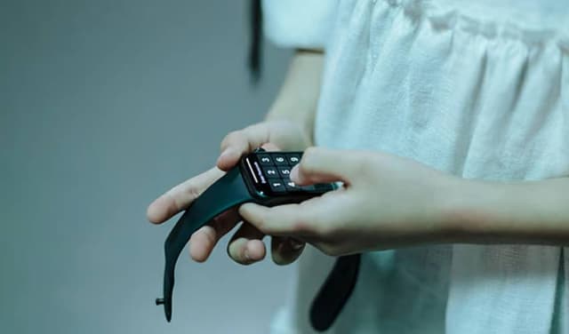 Smartwatch health metrics can fuel anxiety, specialists say Smartwatch health metrics can fuel anxiety, specialists say