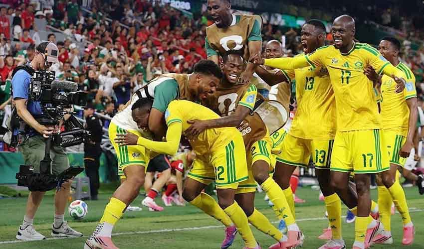 South Africa beat South Korea