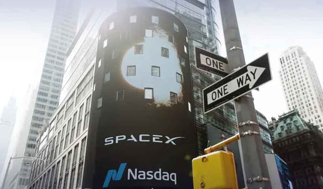 SpaceX Nasdaq debut