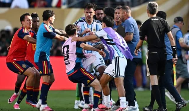 FIFA investigates post-match brawl after Spain vs Argentina World Cup final FIFA investigates post-match brawl after Spain vs Argentina World Cup final