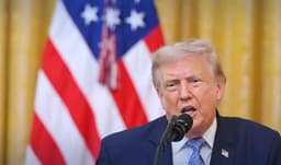 Trump orders fresh US strikes on Iran