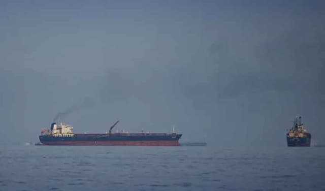 UAE says Iran struck oil tankers
