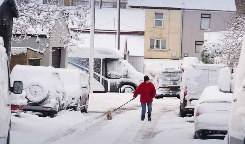 US winter storm shuts schools