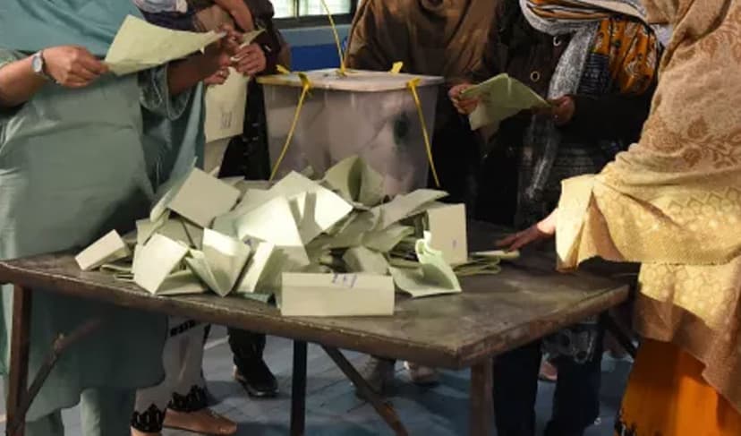 Vote-count-AJK-election-Mirpur