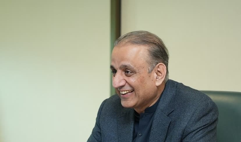 Aleem Khan takes big decision to uplift Pakistan Post – File