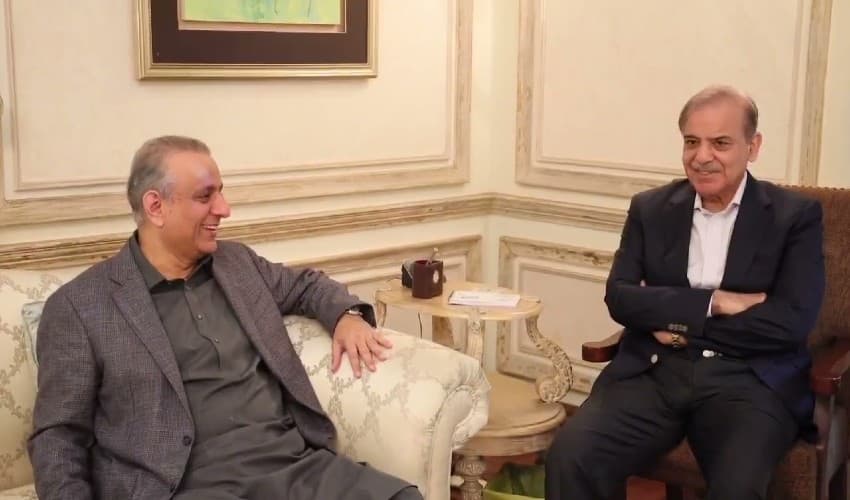 PM thanks Aleem Khan for extending support against Indian atrocities  (Courtesy: Online)