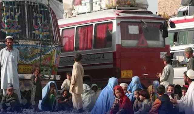 Action begins against illegal Afghan citizens after deadline ends (Courtesy: File)
