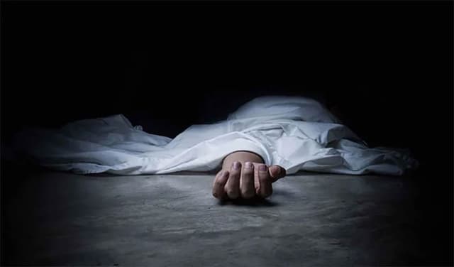 5 police officers martyred as vehicle falls into ravine (Courtesy: Online)