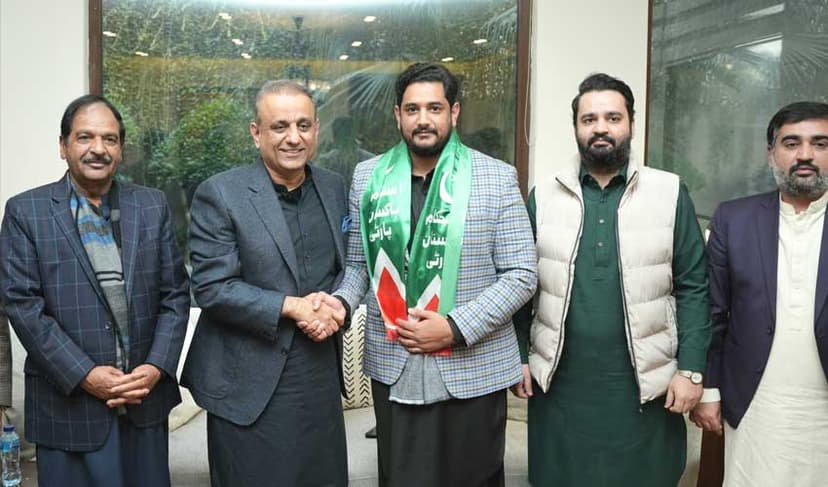 aleem-khan