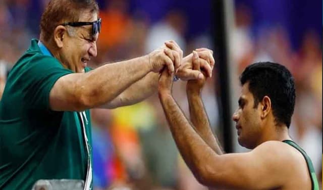 Arshad Nadeem's coach banned for life over unauthorised elections (Courtesy: File)