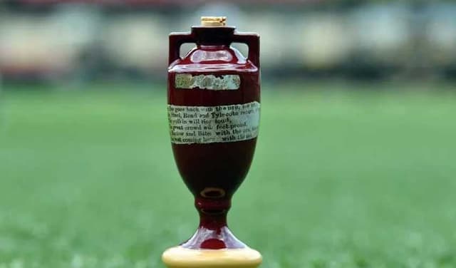 England's Ashes hopes go up in smoke as Australia press for victory in Adelaide (Courtesy: Online)