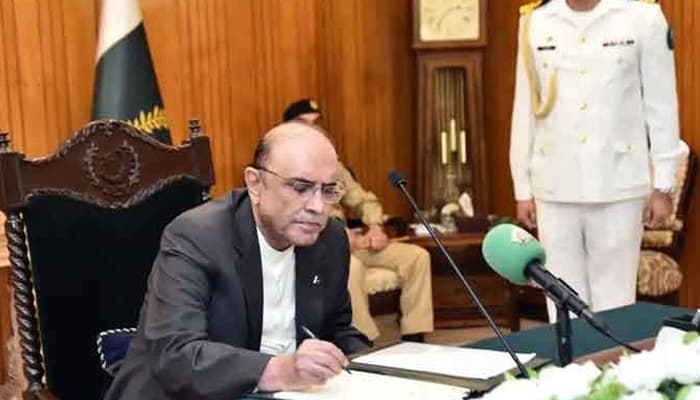 President Zardari approves Finance Bill 2026-27 (Courtesy: File)