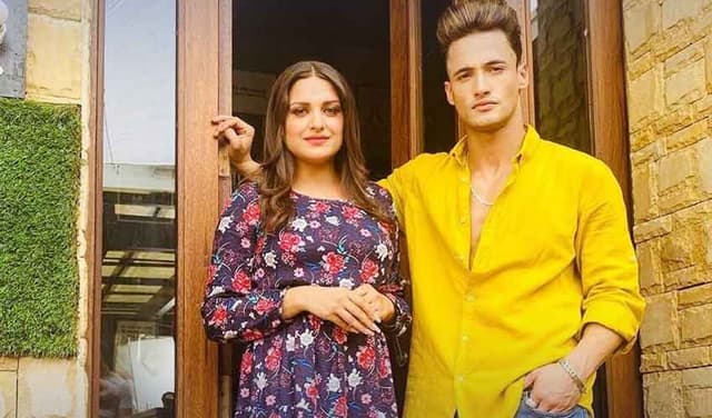 Asim Riaz and Himanshi Khurana