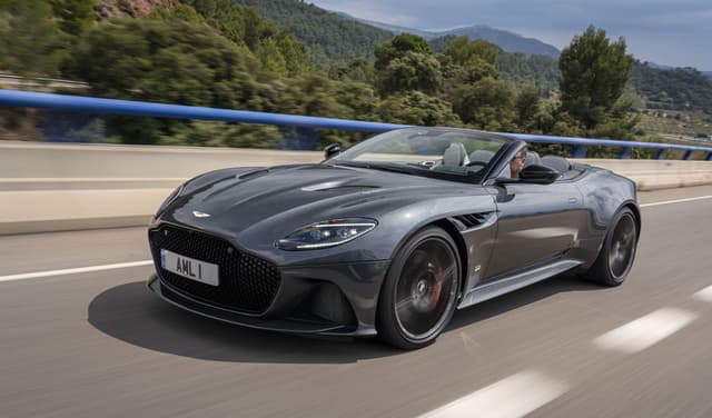 Aston Martin DBS