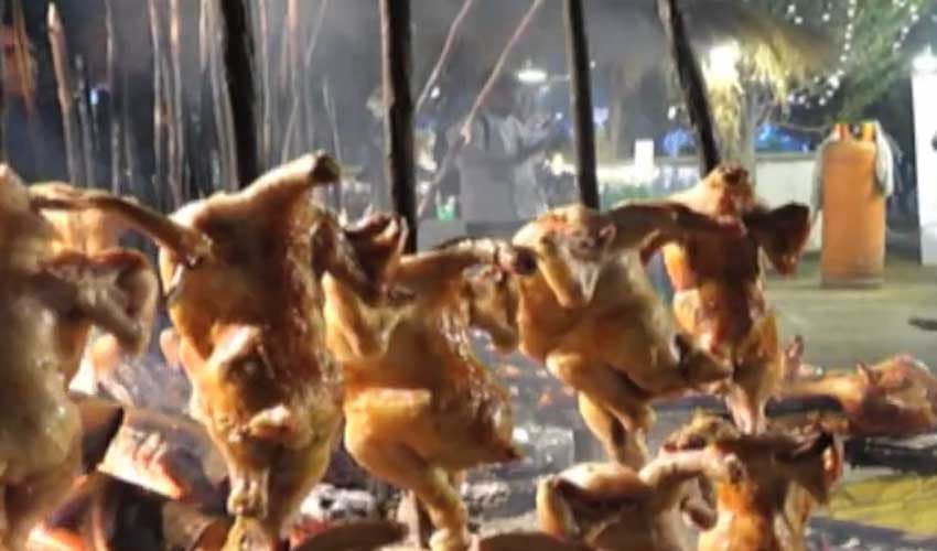 Citizens enjoy Balochi sajji in Quetta (Courtesy: File)