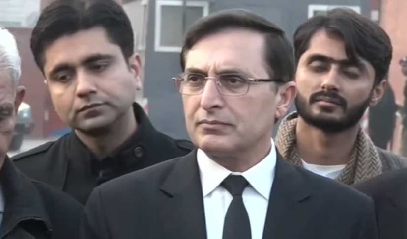 Latest News: Imran Khan emphasises unity for combating terror wave: Gohar (Courtesy: Online)