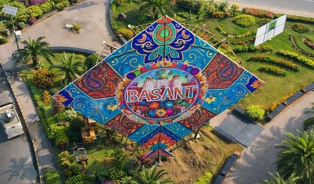 Basant returns to Lahore after two decades with verve (Courtesy: File)