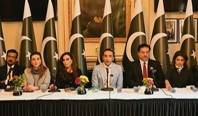 'India cannot unilaterally break Indus Waters Treaty,' reiterates Bilawal (Courtesy: Online)